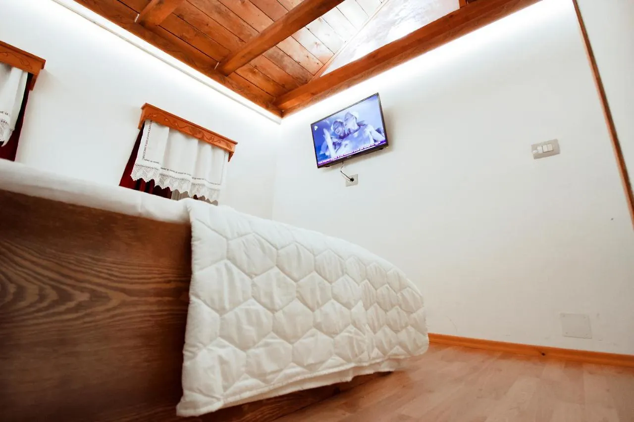 Duplex Apartment Viktoria Gjirokastra 0*,